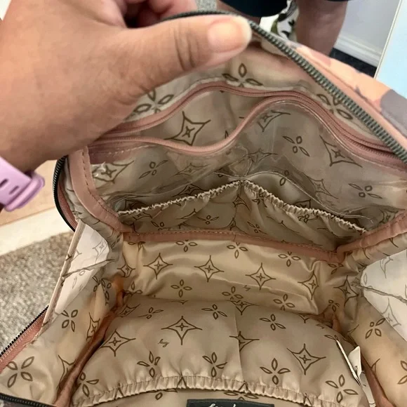 Lug Ranger Pink Camo purse - Picture 5 of 13